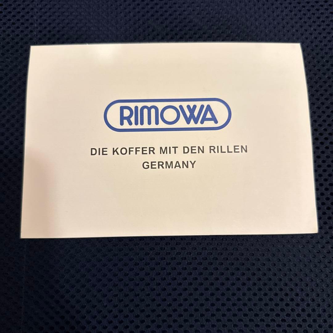 リモワ　キャリーケース　スーツケース