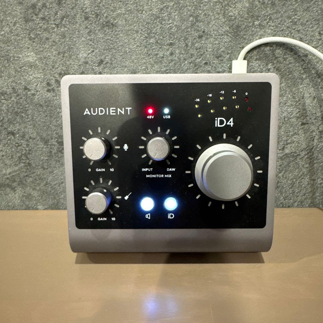 中古品 Audient iD4 mk2 オーディオインターフェース