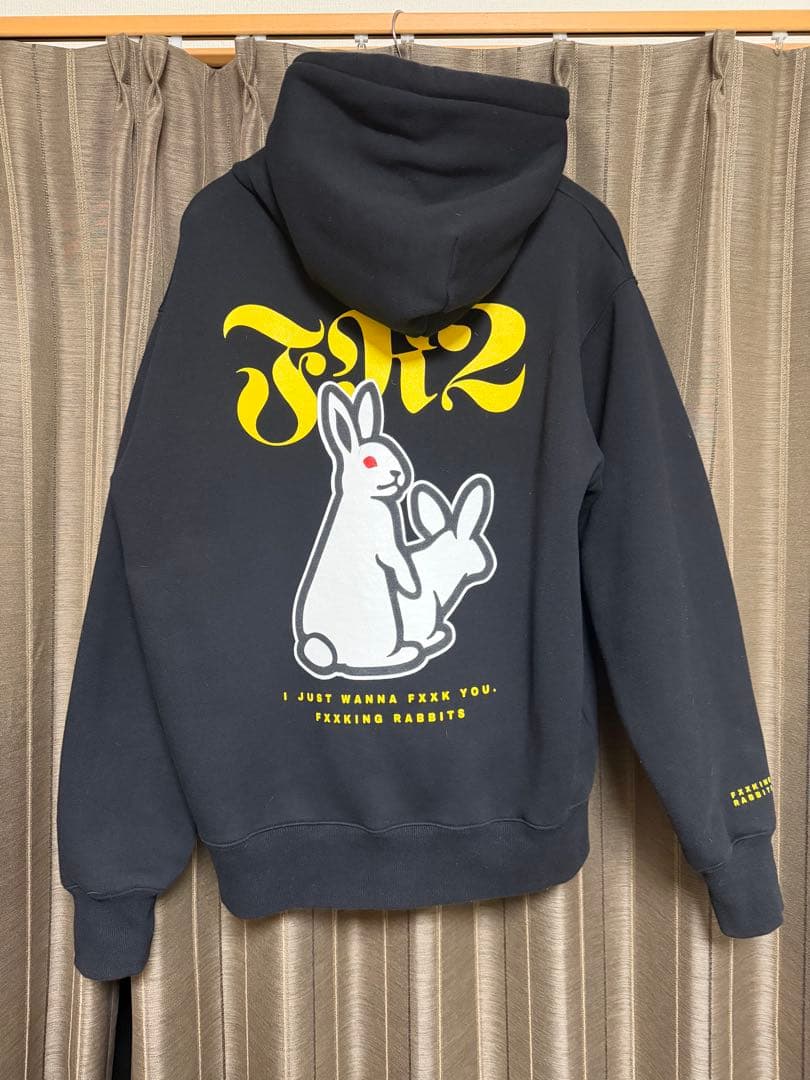 美品 希少 即完品 FR2パーカー バックプリント ロゴ XLサイズ ストリート