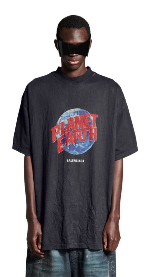 BALENCIAGA PRANET EARTH ダメージ加工 Tシャツ