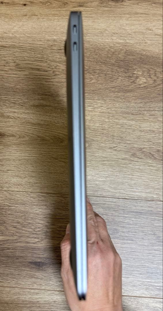 MacBook Air 2020 Retina13インチ Corei7 16GB