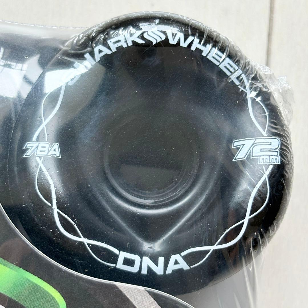 47☆新品 未開封☆シャークウィール 72mm 78a ブラック
