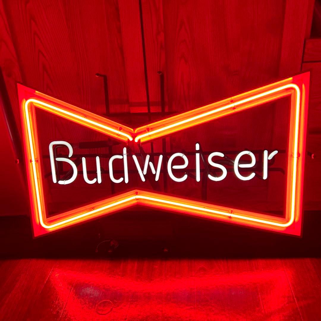 Budweiser ネオンサイン