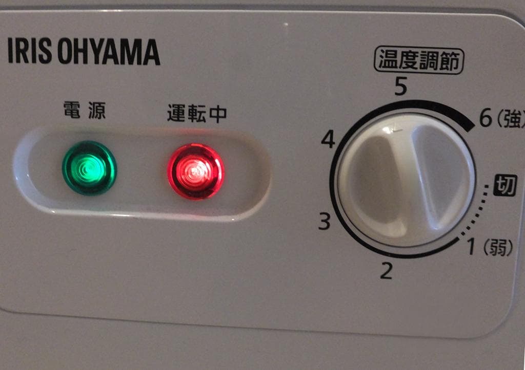 【送料込み】　冷凍庫　１４２Ｌ　アイリスオーヤマ　ＩＣＳＤ－１４Ａ（Ｗ） 中古