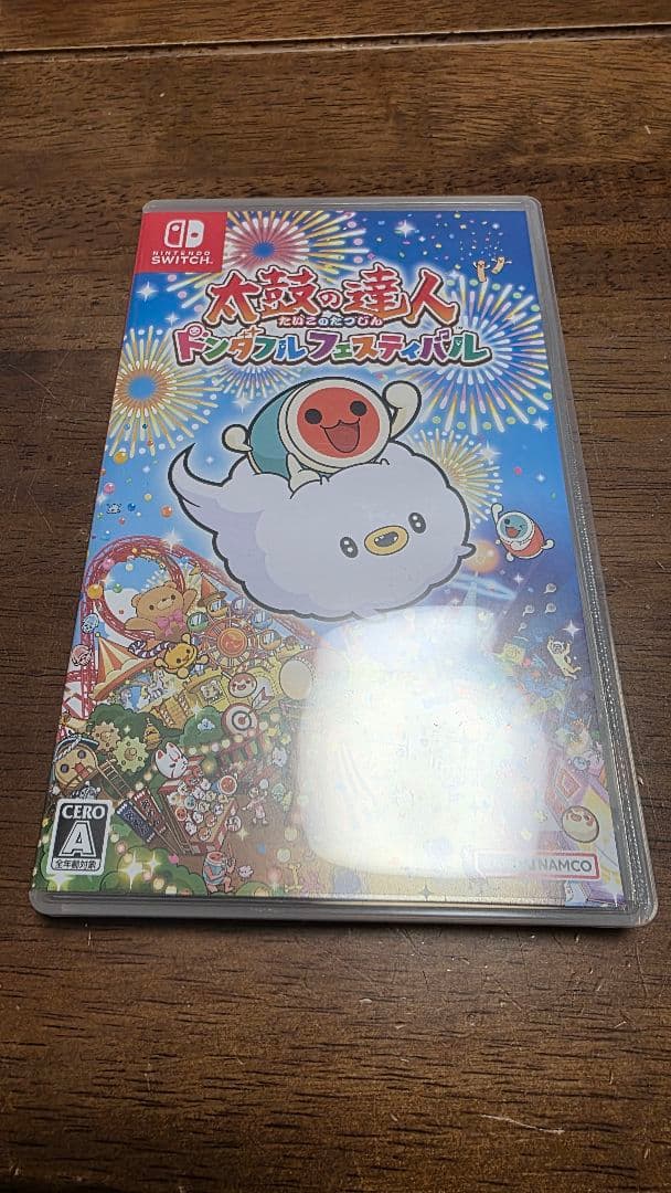 Switch　太鼓の達人 ドンダブルフェスティバル　ソフト+専用コントローラー