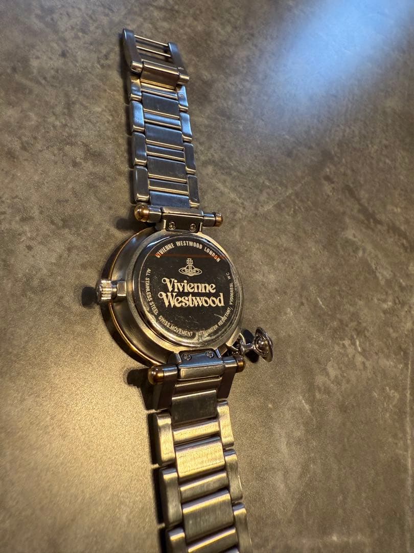 Vivienne Westwood Time Machine 腕時計