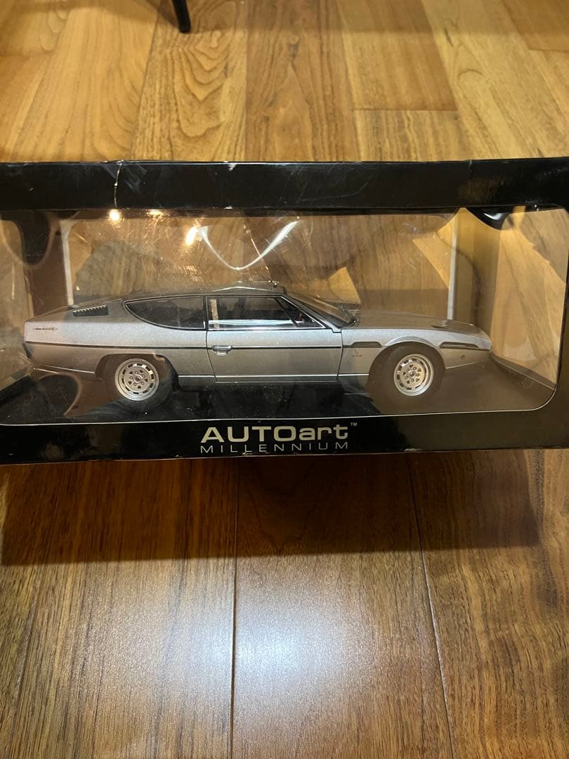 1/18 AUTOart オートアート ランボルギーニ エスパーダ シルバー