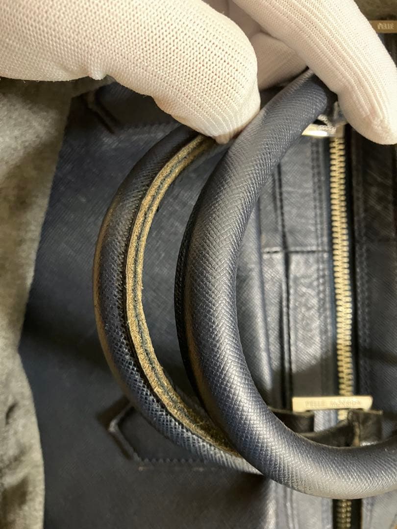 ペッレモルビダ　キャピターノ2室タイプ　ネイビー　日本製