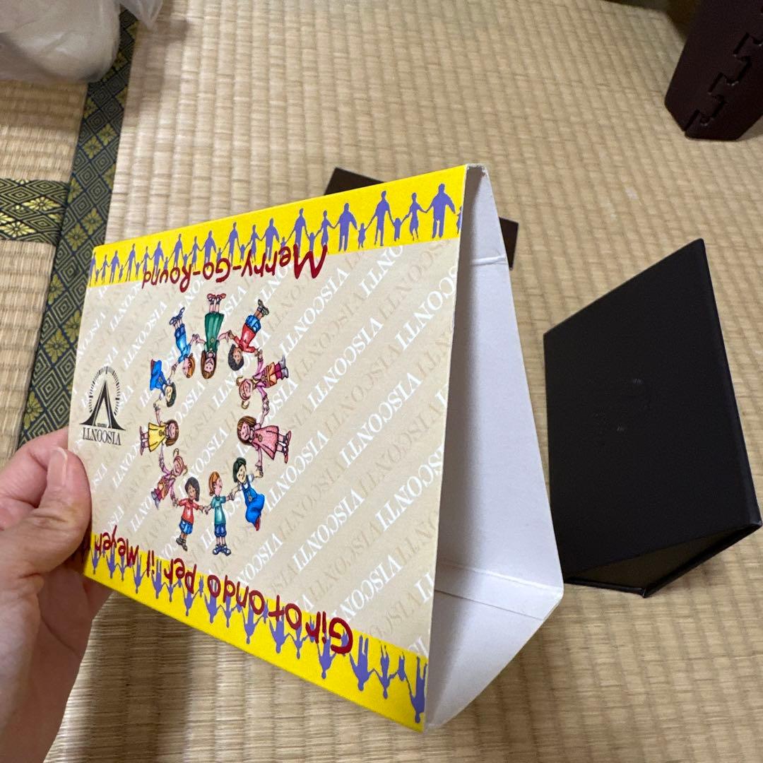 visconti ビスコンティ　メリーゴーランド　白　マーブル　万年筆　可愛い