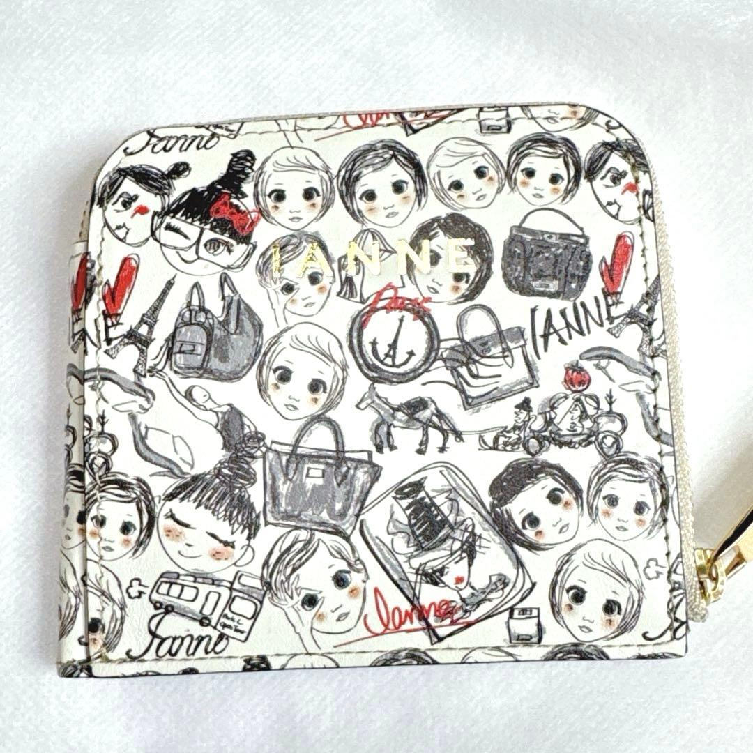 【極美品】IANNE イアンヌ　パル　face ファスナー　折り財布