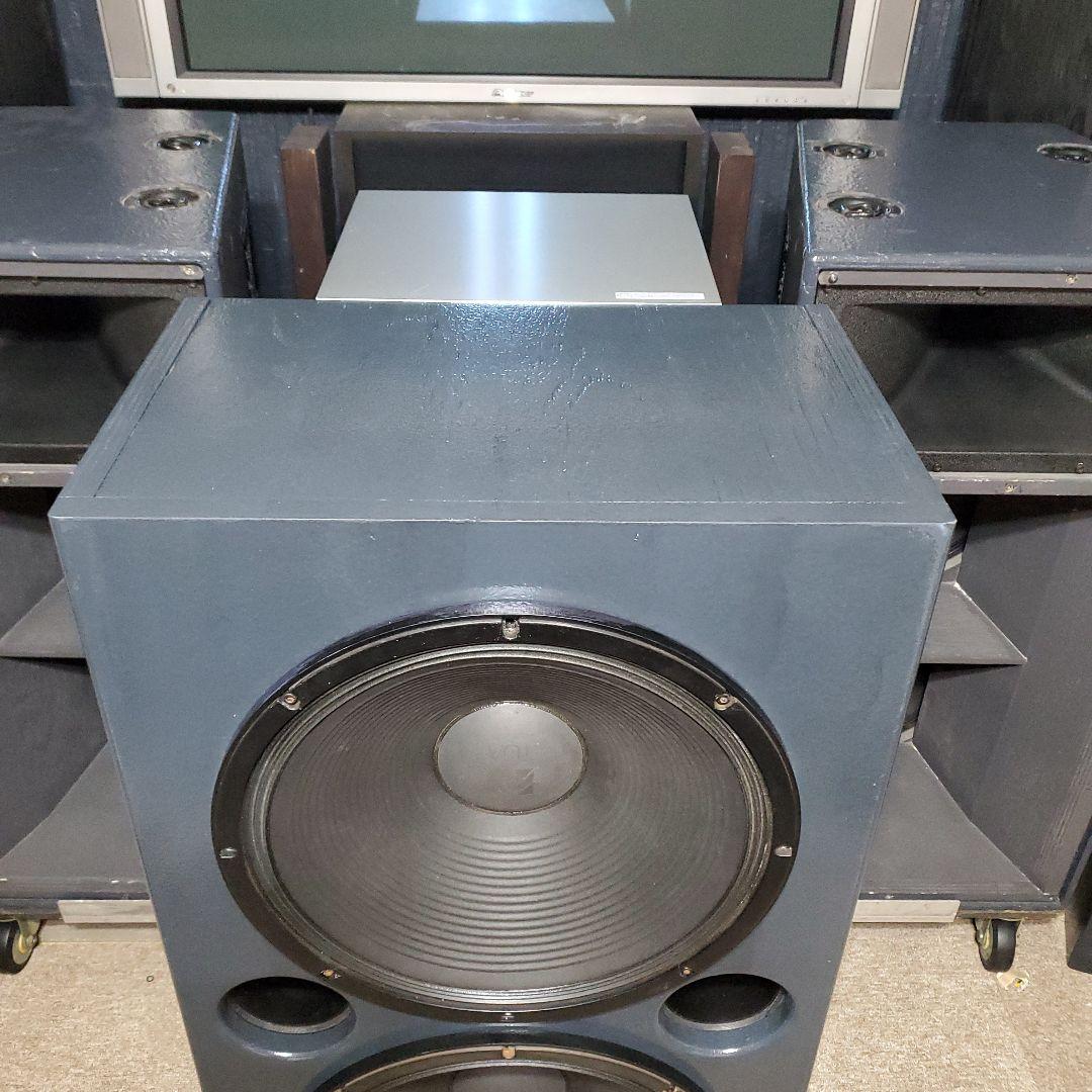 ②TOA Z DRIVE 46cmダブルウーハースピーカー