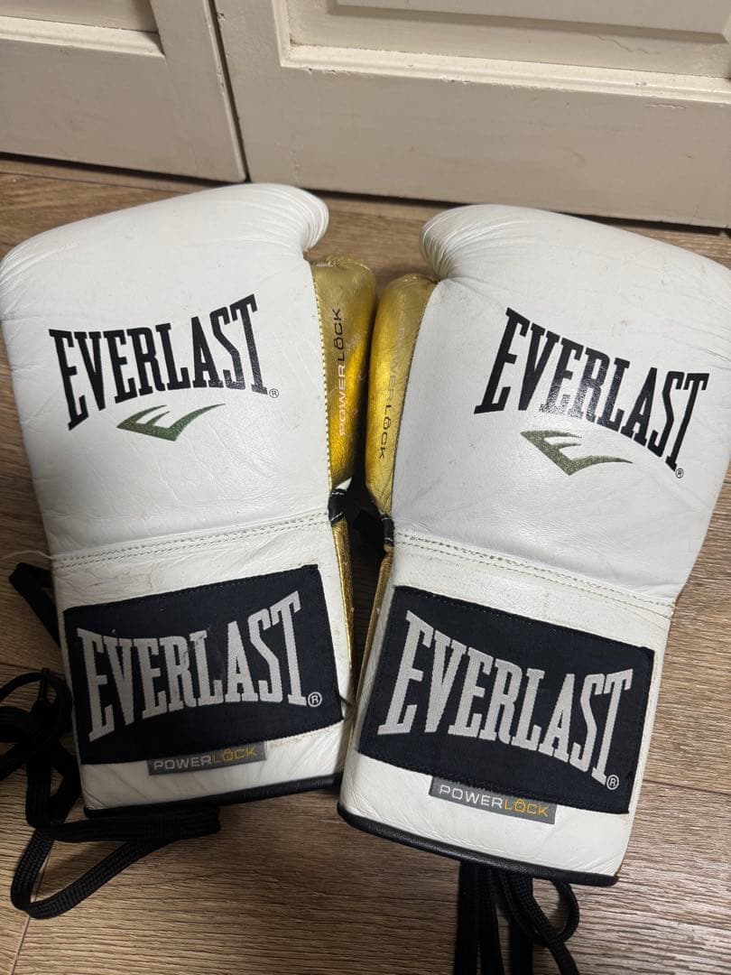 【値下げ】Everlast Power Lock ボクシンググローブ