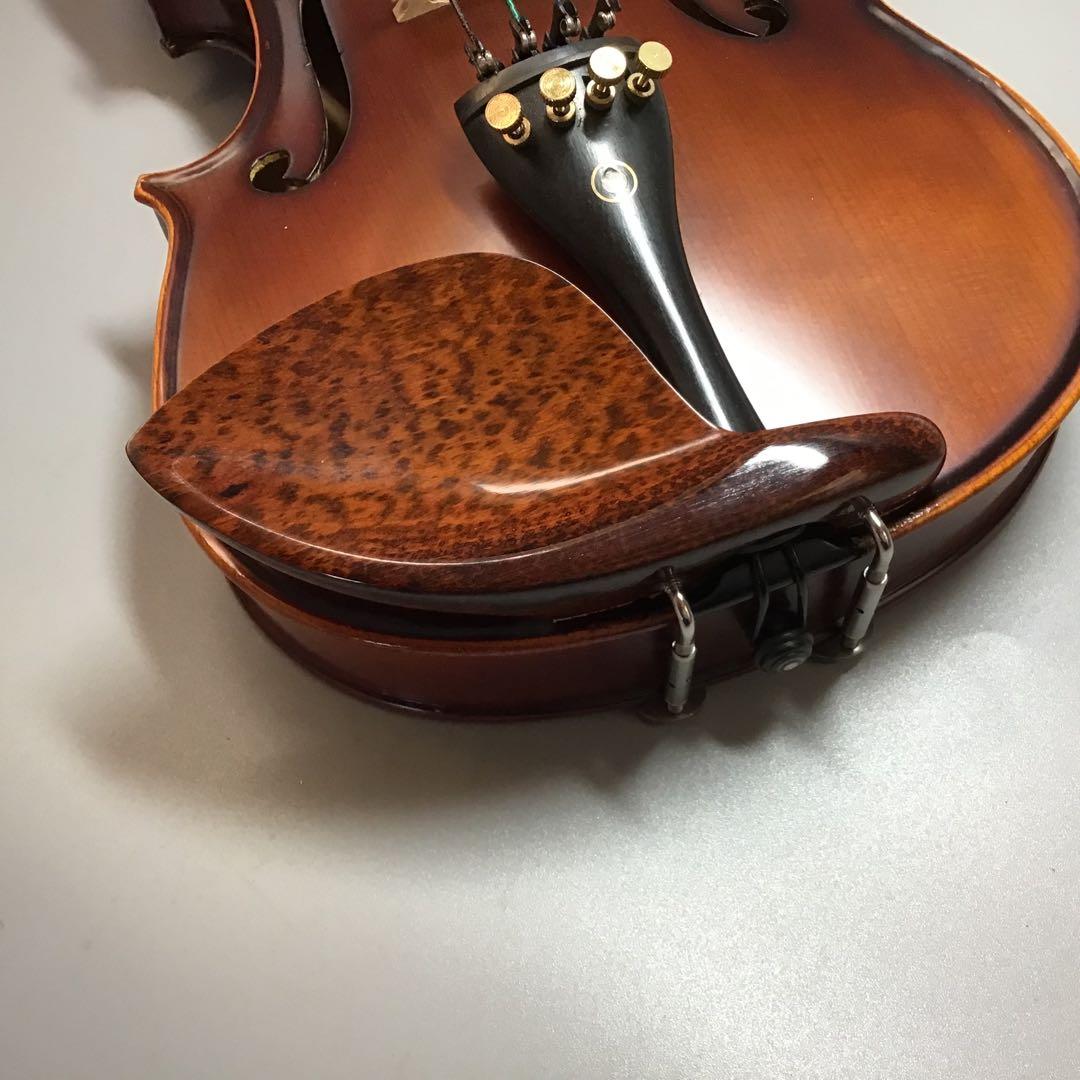 #スネークウッド　バイオリン顎当て　ガルネリタイプ　希少　貴重品