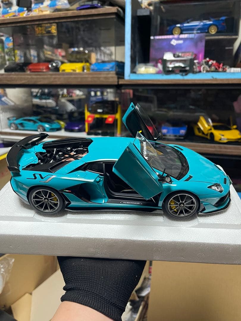 Autoart Lamborghini Aventador SVJ 水色