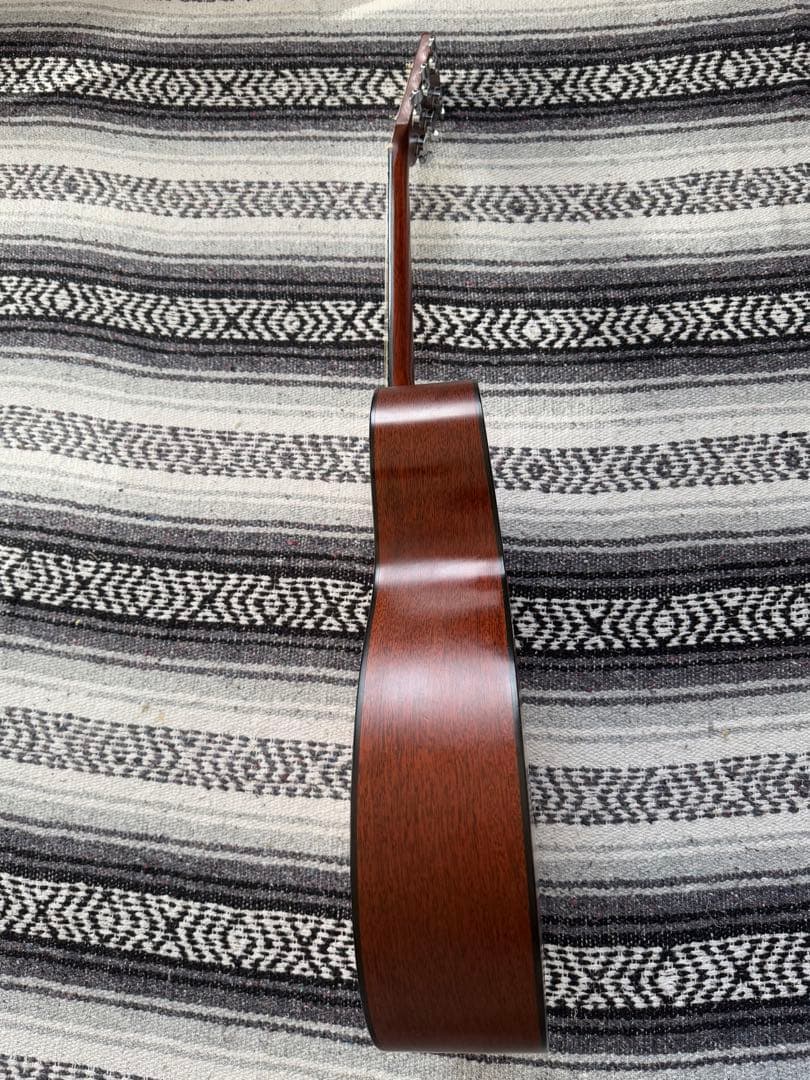 2007年Martin ooo-16GT USA製