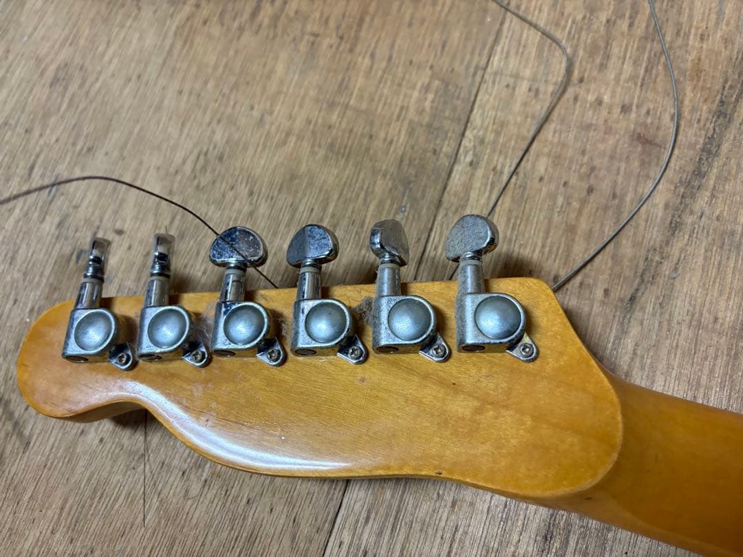 k*8様 SX Vintage Series セミホロウボディギター