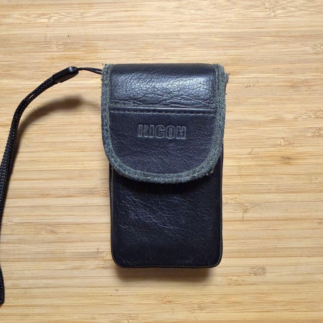 【RICOH GR10】コンパクトフィルムカメラ　ブラック　ケース付