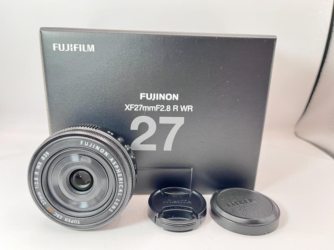 【美品フジフイルムFUJIFILM XF 27mm F2.8 R WR B267