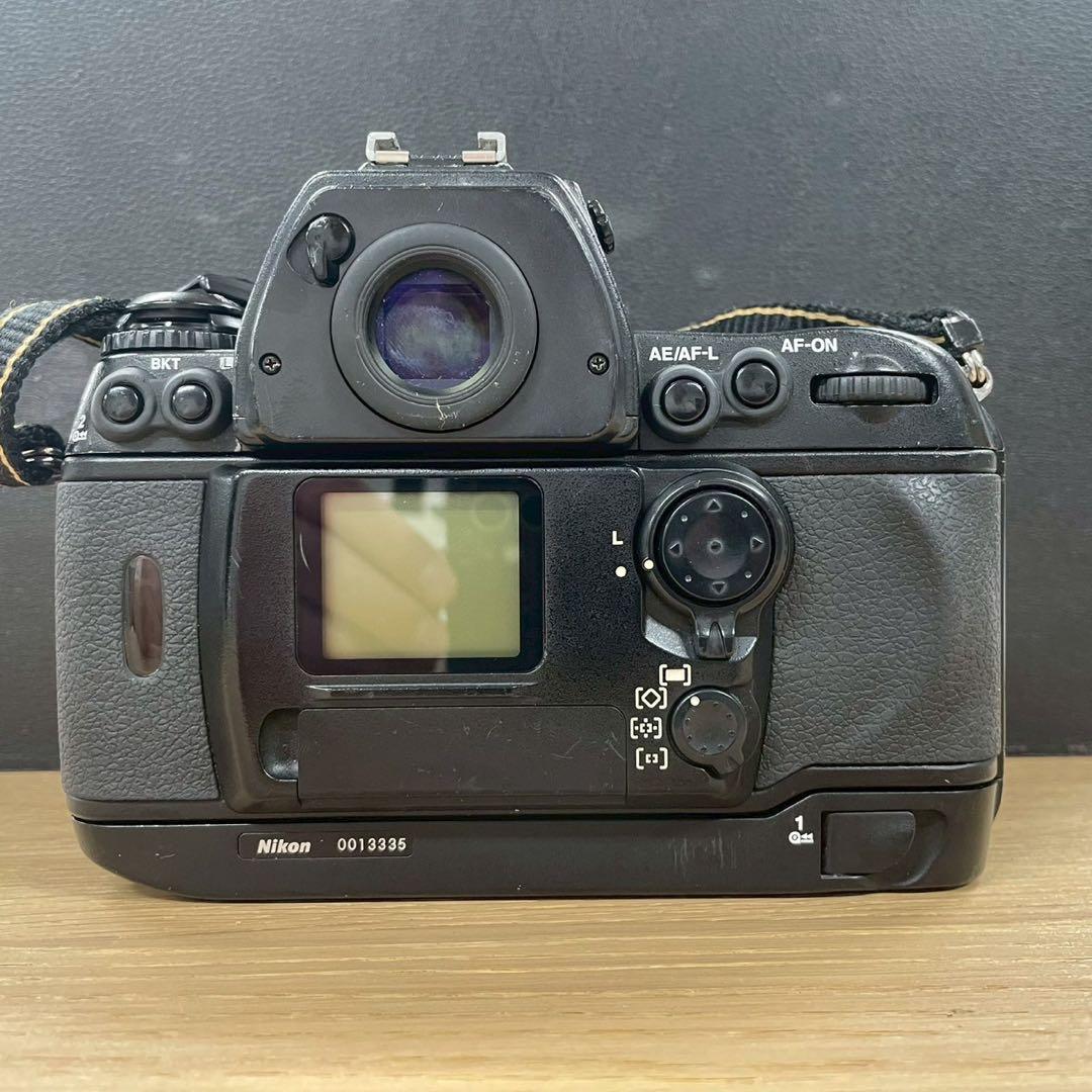 Nikon(ニコン) F6 ボディ オートフォーカス フィルムカメラ WW236