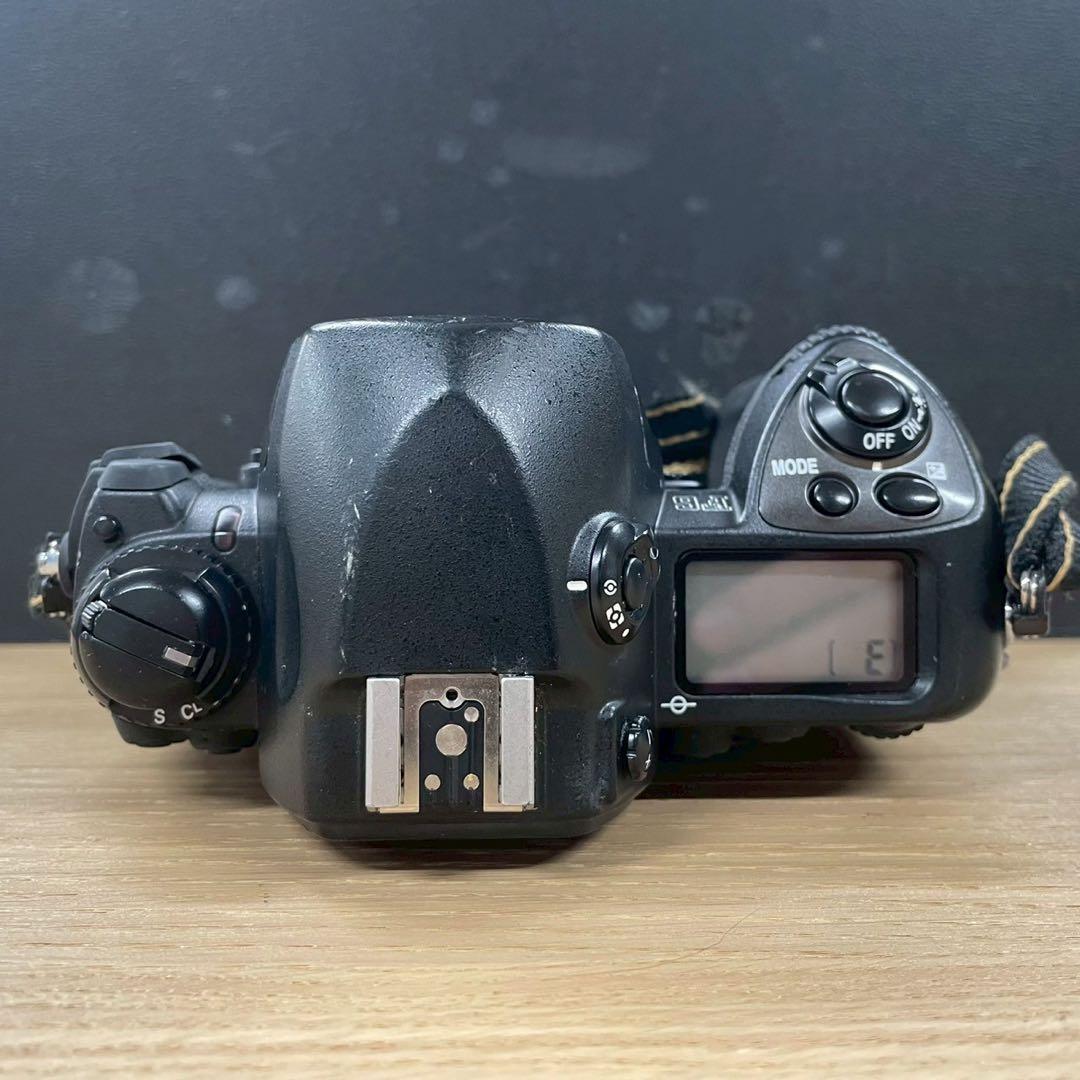 Nikon(ニコン) F6 ボディ オートフォーカス フィルムカメラ WW236