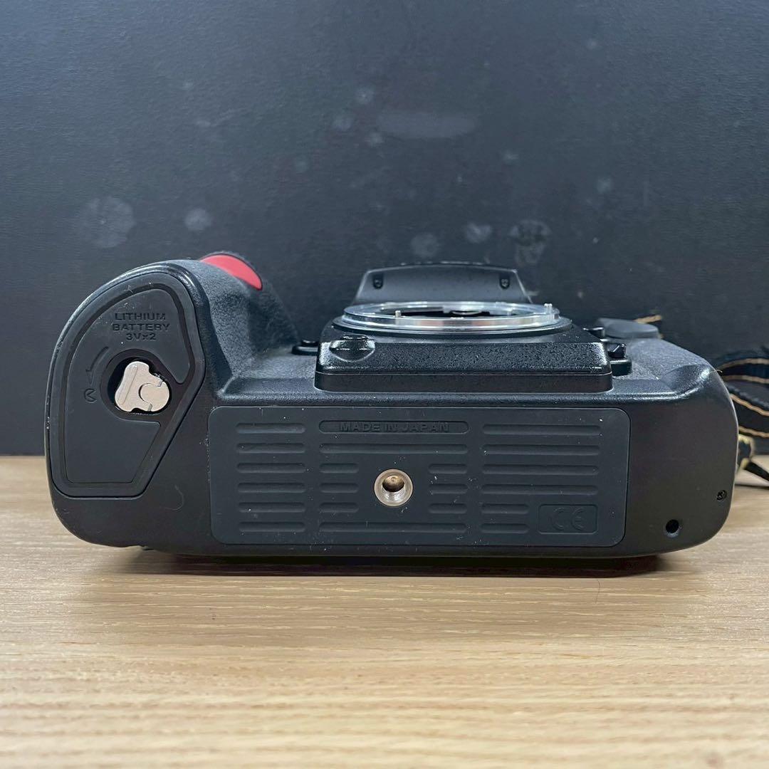 Nikon(ニコン) F6 ボディ オートフォーカス フィルムカメラ WW236