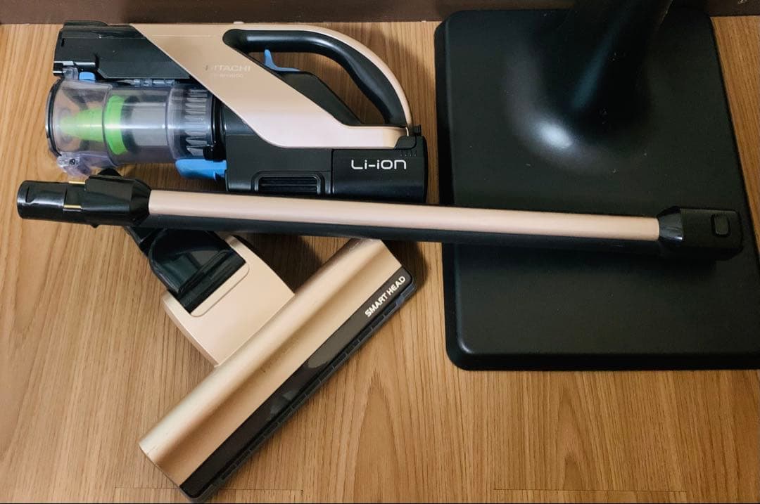 日立充電式掃除機　PV-BH900G スティッククリーナー シャンパンゴールド