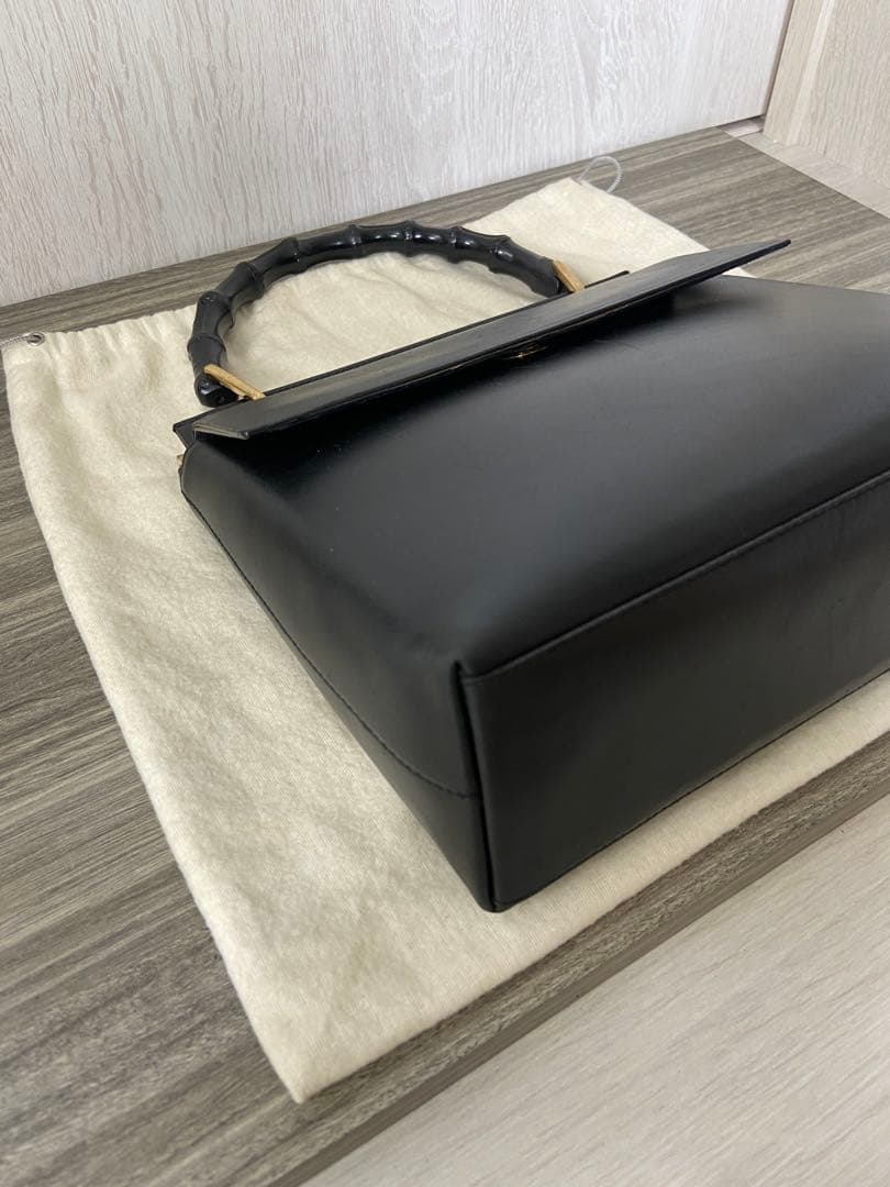 GUCCI ハンドバッグ　バンブー　レザー　ブラック　手持ち　フォーマル　保存袋