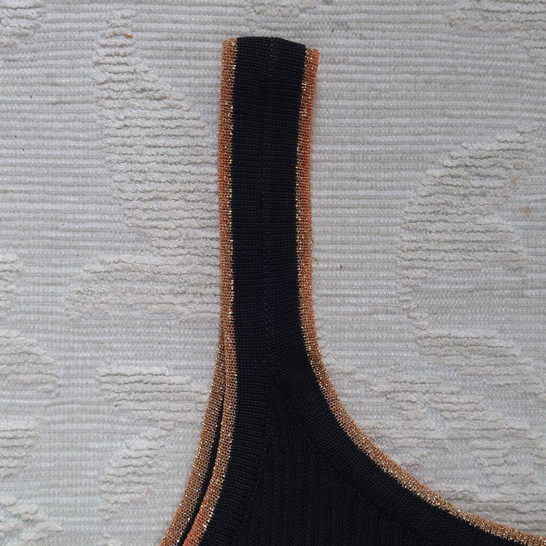 セリーヌ　　タンクトップ　リブニット　イタリー製　黒　ゴールドライン