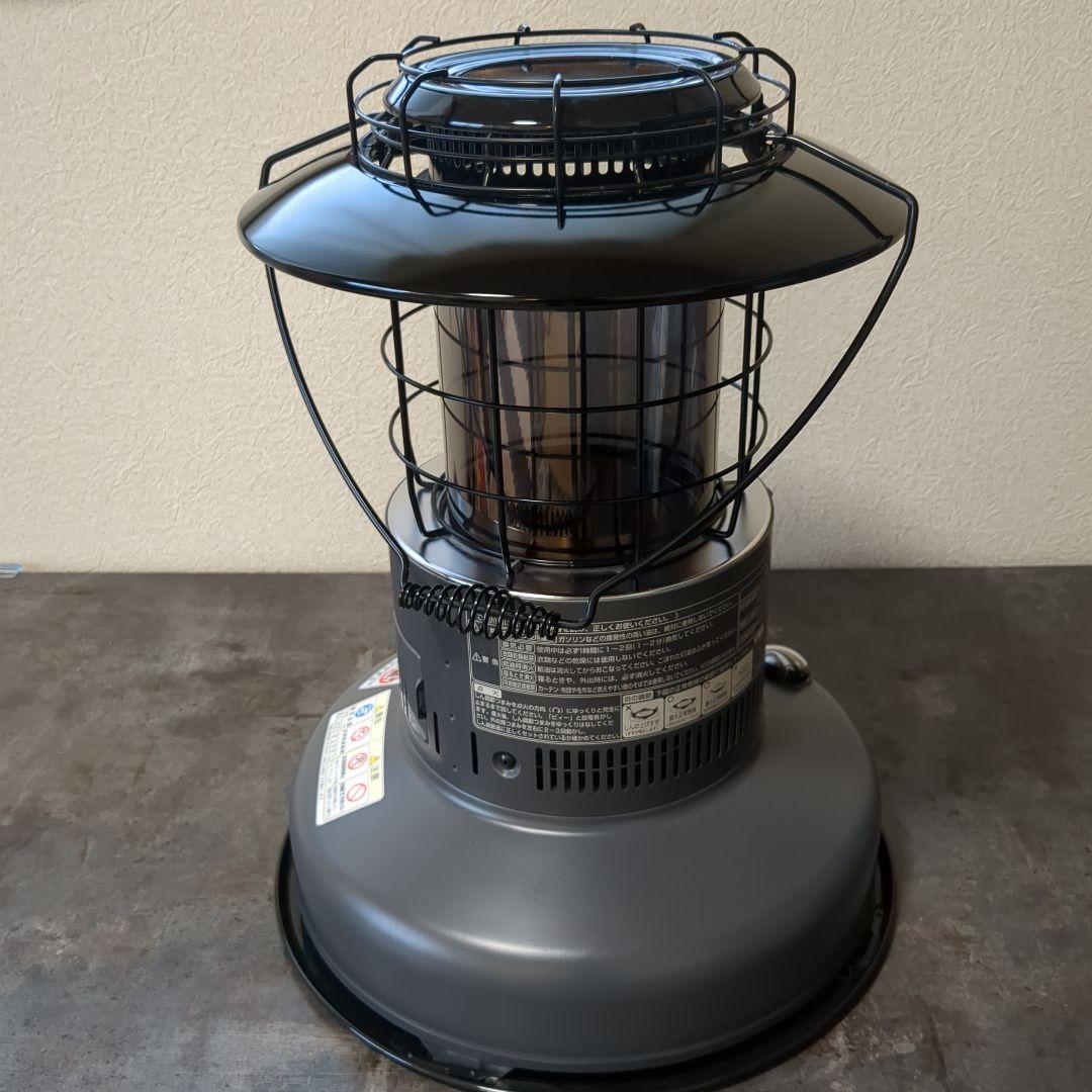TOYOTOMI 石油ストーブ　ダークグレー　専用ケース付き
