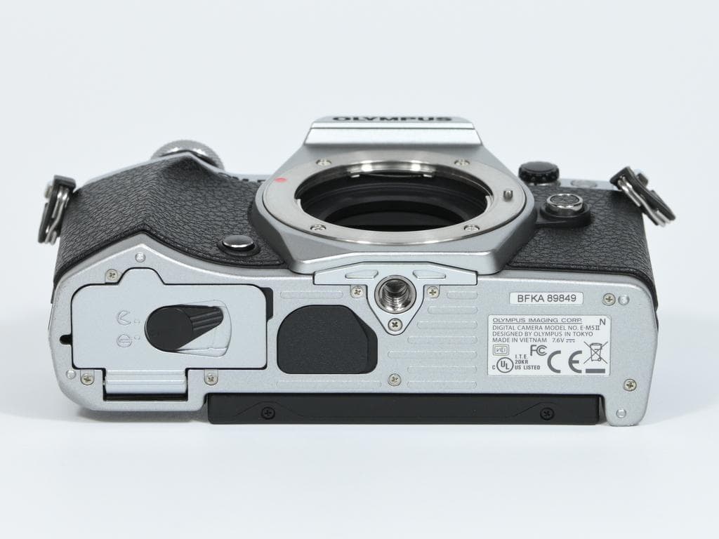 オリンパス E-M5 Mark II 14-150レンズキット SC数5180