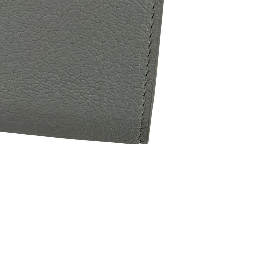 ミュウミュウ　折り財布　コンパクト財布　マドラス　パール　リボン　水色　レザー