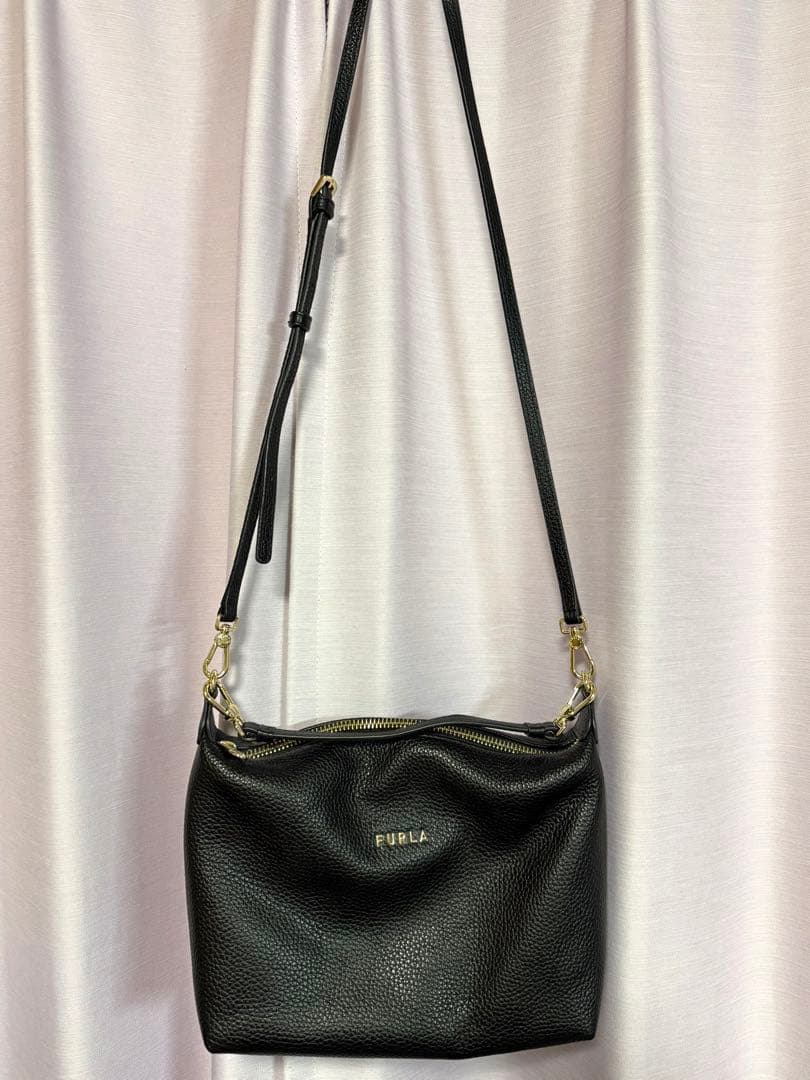 FURLA フルラ ショルダーバック