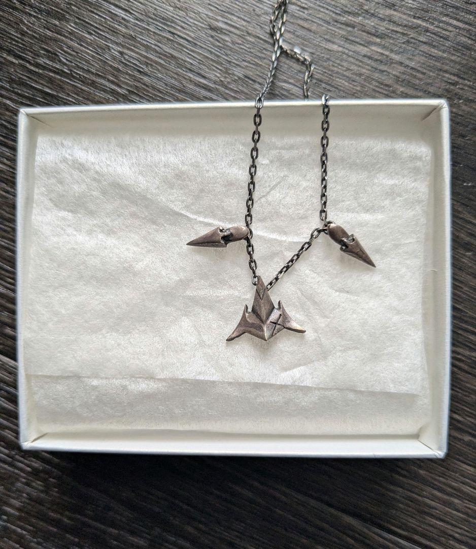 シンフォギアAXZ 暁切歌 イガリマ シルバーネックレス