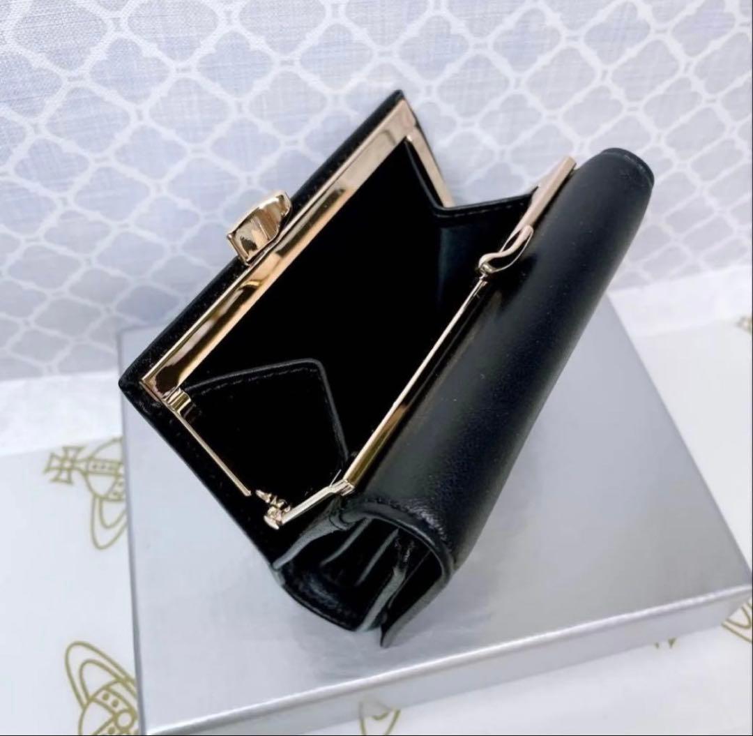 【ショッパー付】新品 ヴィヴィアン・ウエストウッド 三折財布