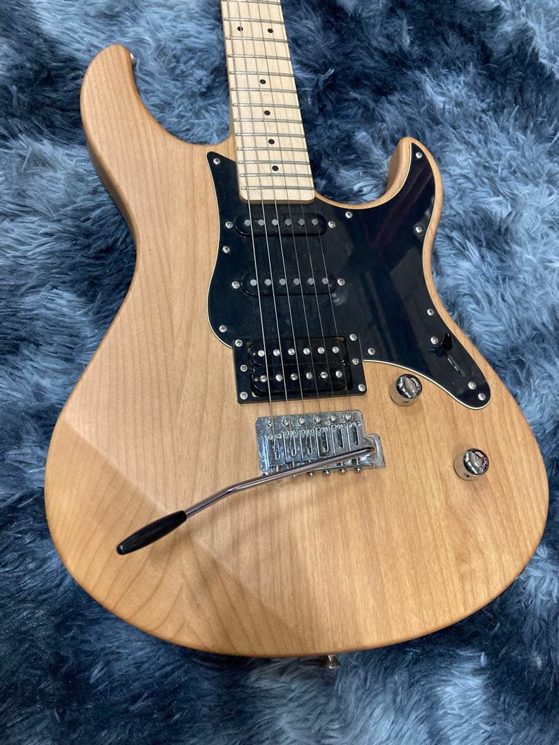 美品 ヤマハ YAMAHA PACIFICA PAC 112V木目調 ナチュラル