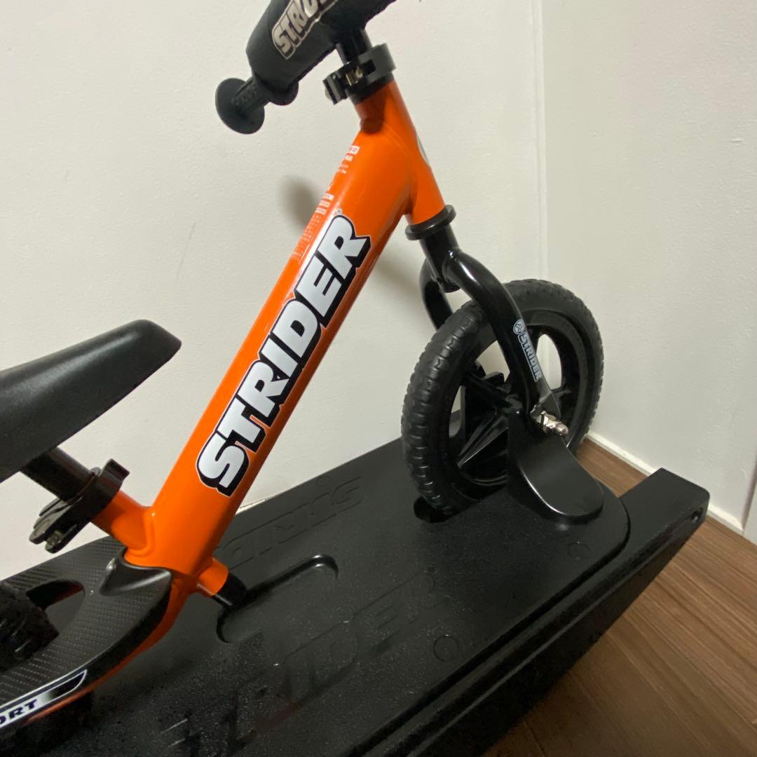 STRIDER バランスバイク 12インチ オレンジ ロッキングストライダー付き