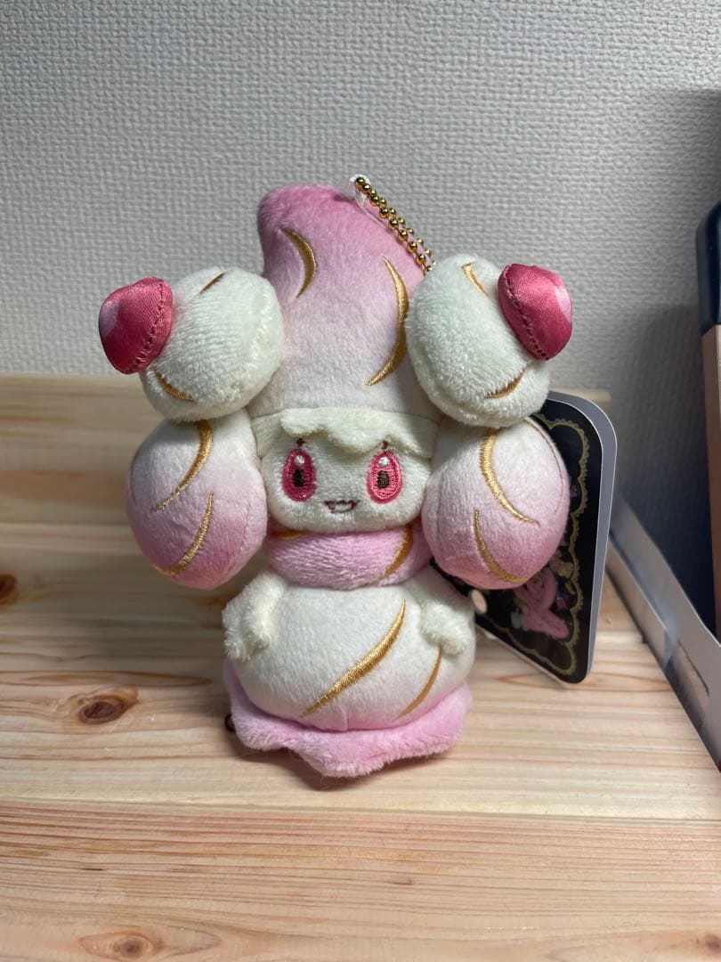 ポケモンセンター限定　希少　ミステリアスティーパーティー　マホイップぬいぐるみ