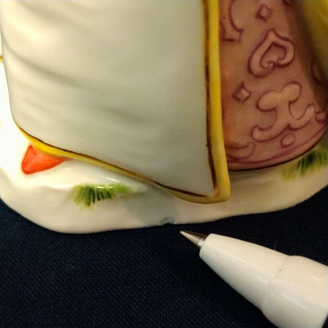 マイセン(Meissen)フィギュリン『薔薇を持つ女性』