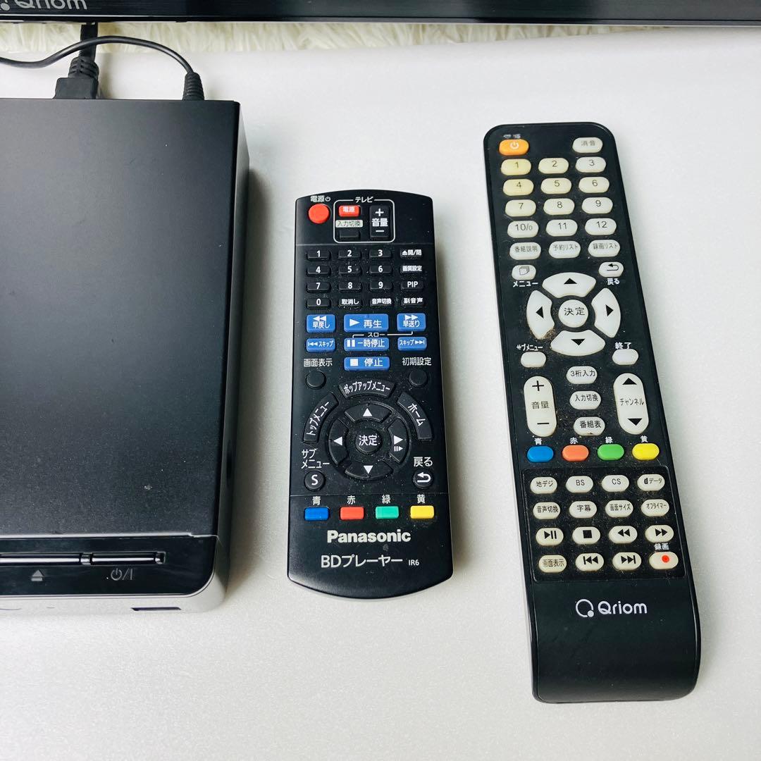 山善ハイビジョン液晶テレビ 32型　Panasonic ブルーレイプレーヤー