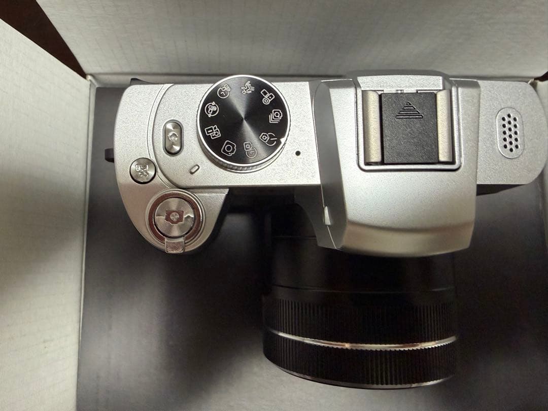 4K Camera 12倍光学ズーム Wi-Fi機能　デジカメ