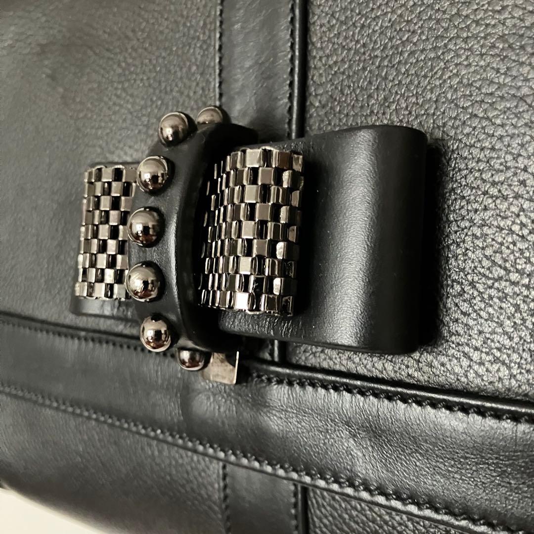 美品Louboutinクリスチャンルブタンショルダーバッグスウィートチャリティー