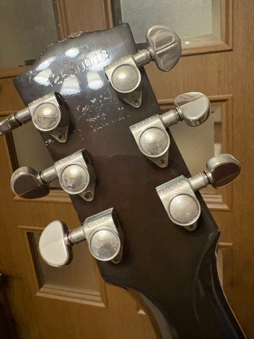 Gibson J-45スタンダード+ セミハードケース付　年末年始セール