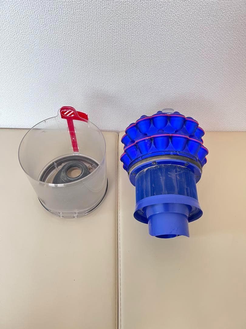 ダイソン CY24 Dyson Ball fluffy クリーナー