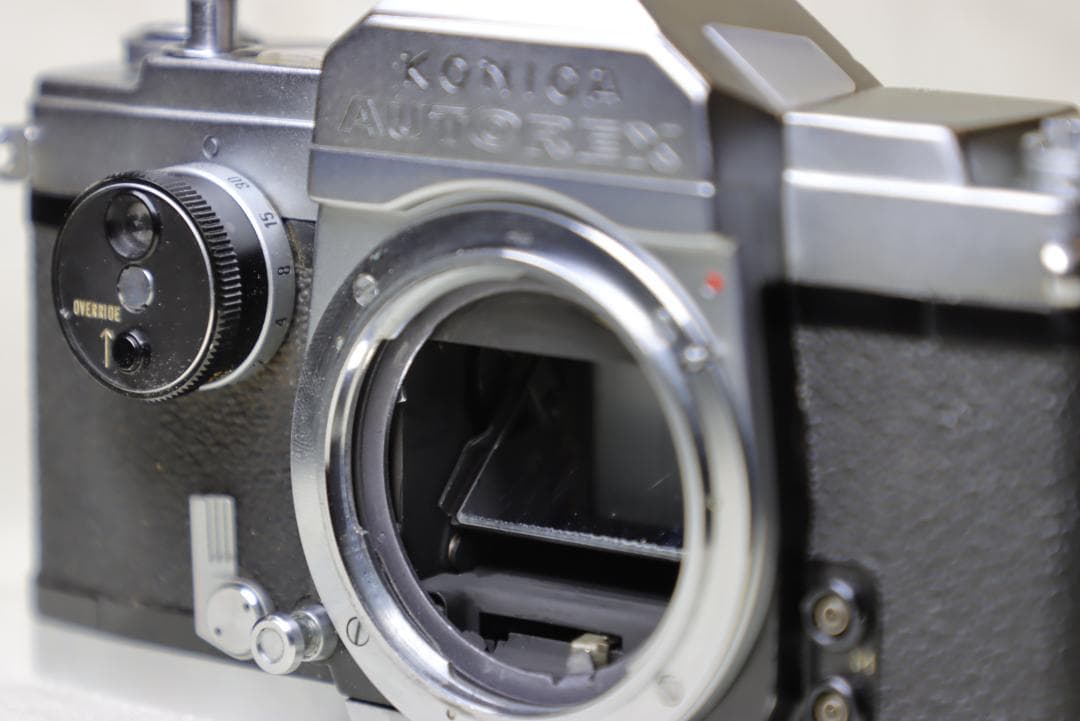 KONICA　AUTOREX【父の防湿庫から発掘】SS良好・露出計不動・外観美品