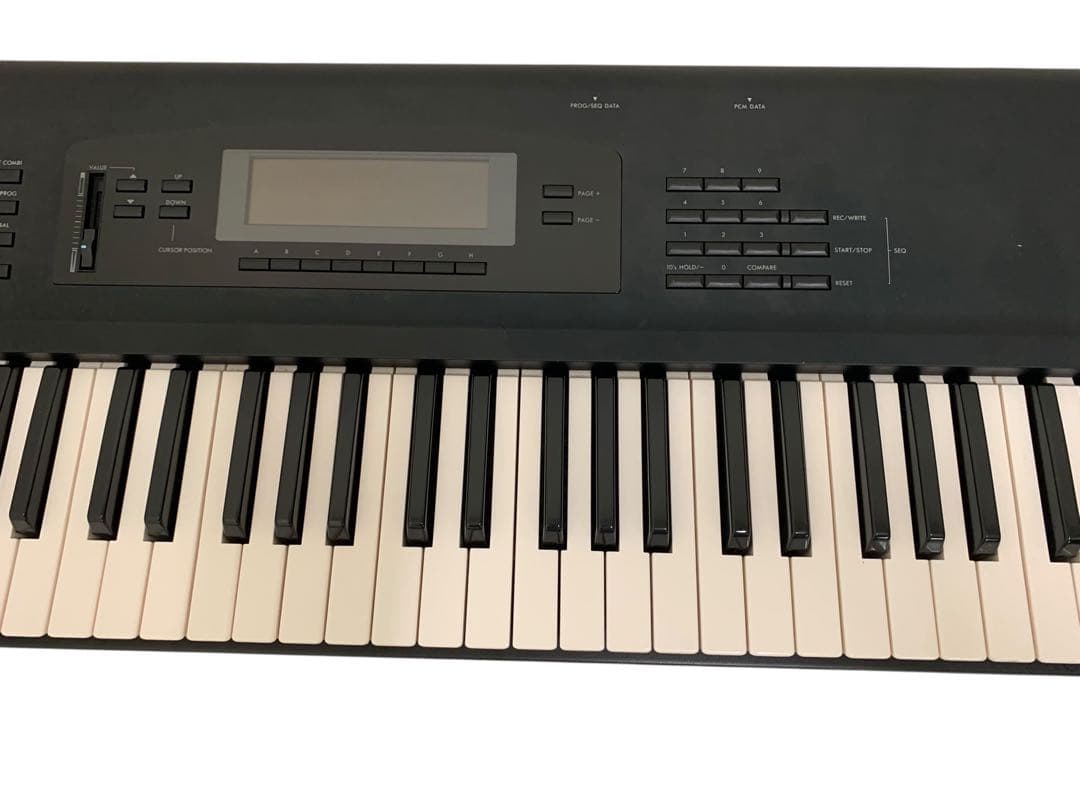 KORG ゼロワンダブル シンセサイザー 01/WFD ケース有り