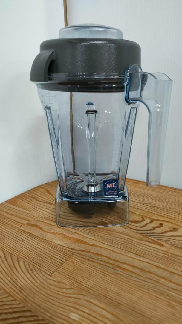 【新品・未使用】バイタミックスE310　保証書あり　1600