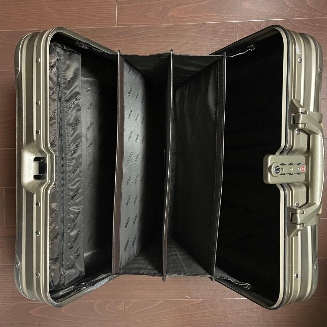 【希少旧モデル・美品】リモワ トパーズ チタニウム ビジネストロリー 26L