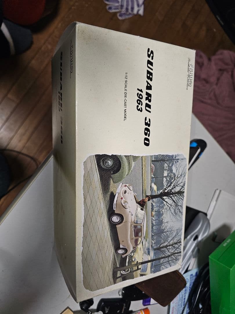 EBBRO社スバル360 1963 クリーム