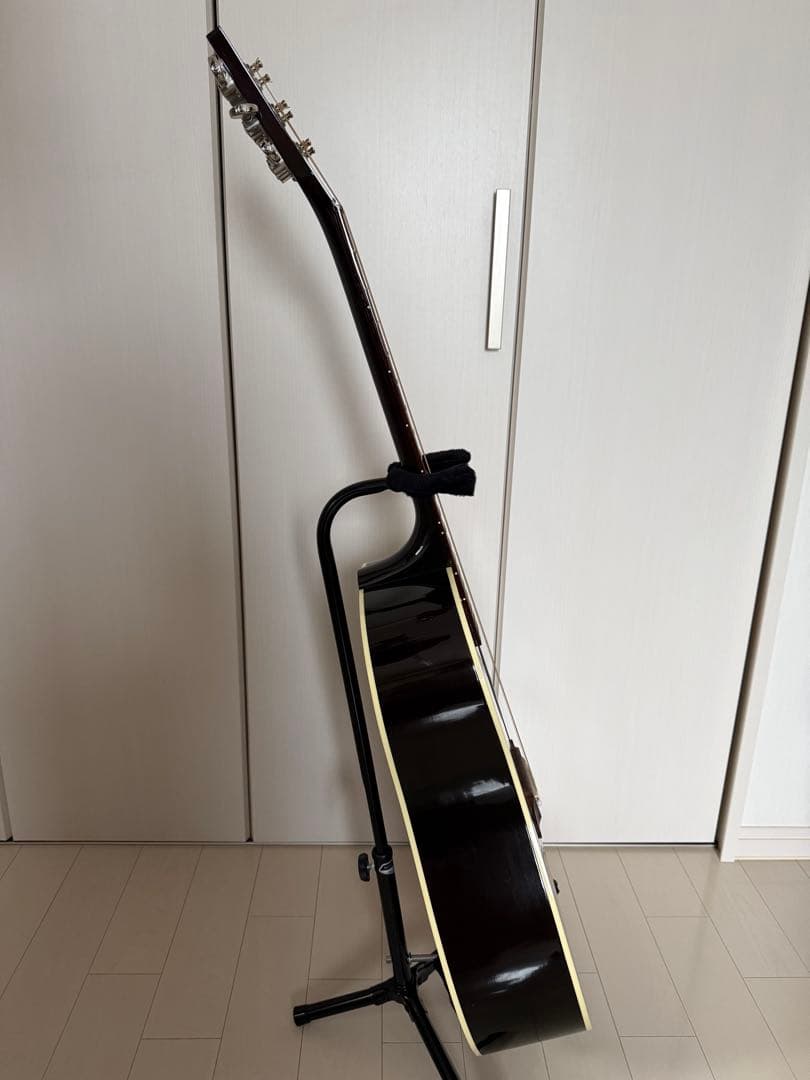 祭屋さん　Gibson J-45 Standard VS