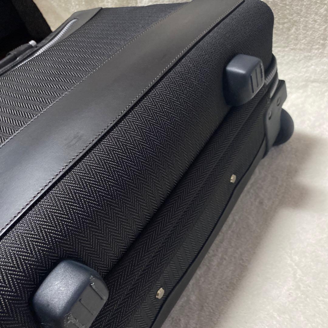 ✨未使用級✨Paul Smith ブラックキャリーケース 中型　ビジネス